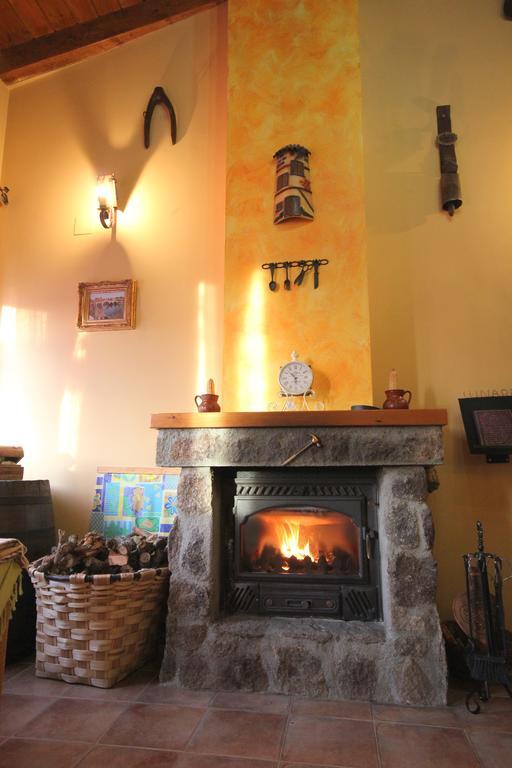 Casa Rural Luna Rosa Lancharejo Eksteriør billede