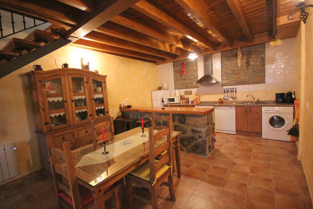 Casa Rural Luna Rosa Lancharejo Eksteriør billede